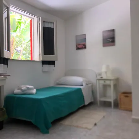 Stanze Al Mare Di Lucia Penzion Fontane Bianche